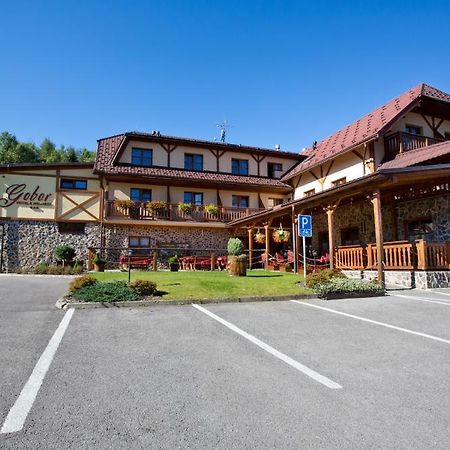 Hotel Gobor Vitanová Exteriér fotografie